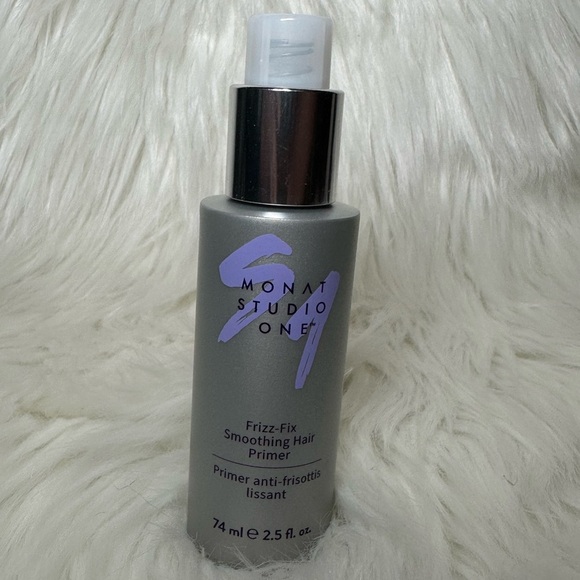 Monat Studio One Frizz-Fix Smoothing Hair Primer Travel Size - Picture 1 of 3